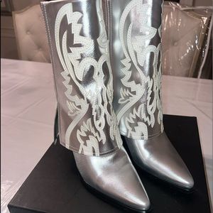 Azalea Wang Esperanza Metallic Silver Western Boot